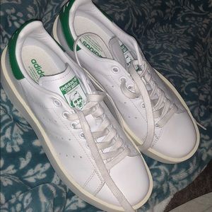 Adidas shoes💚💚💚